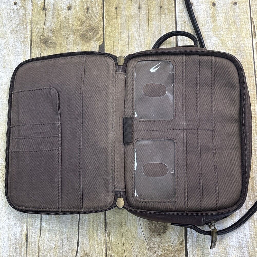 Vtg Fossil Brown Leather Shoulder Bag Purse Organizer Card Slots - Picture 16 of 16